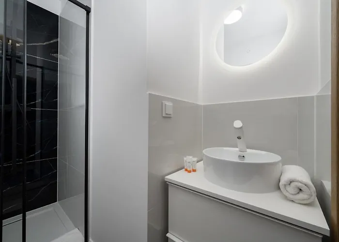 Apartment Braniborska By Renters